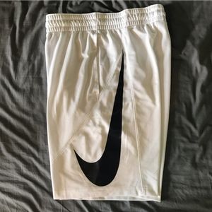 Not for sale. Looking to buy this shorts in size small for womens